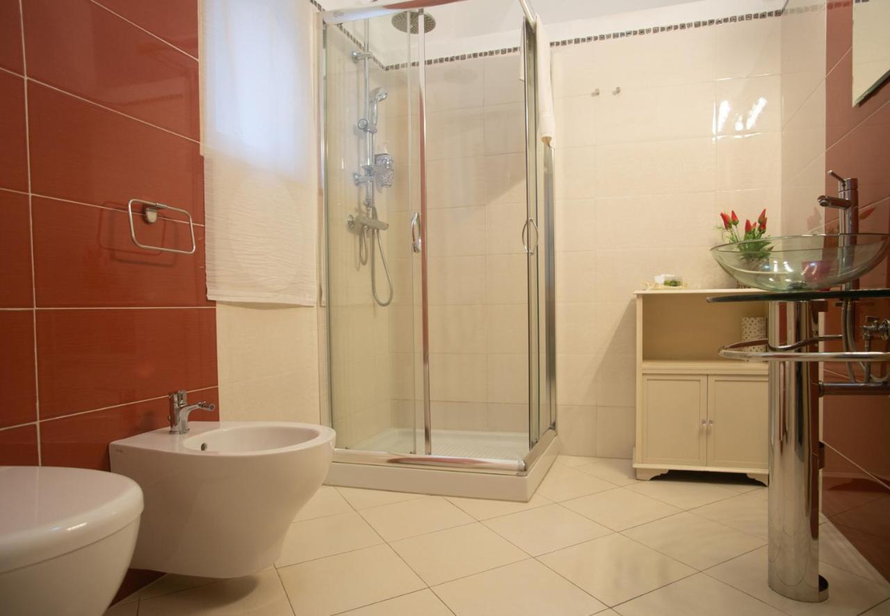 B&B Regina Margherita Brindisi Exteriér fotografie